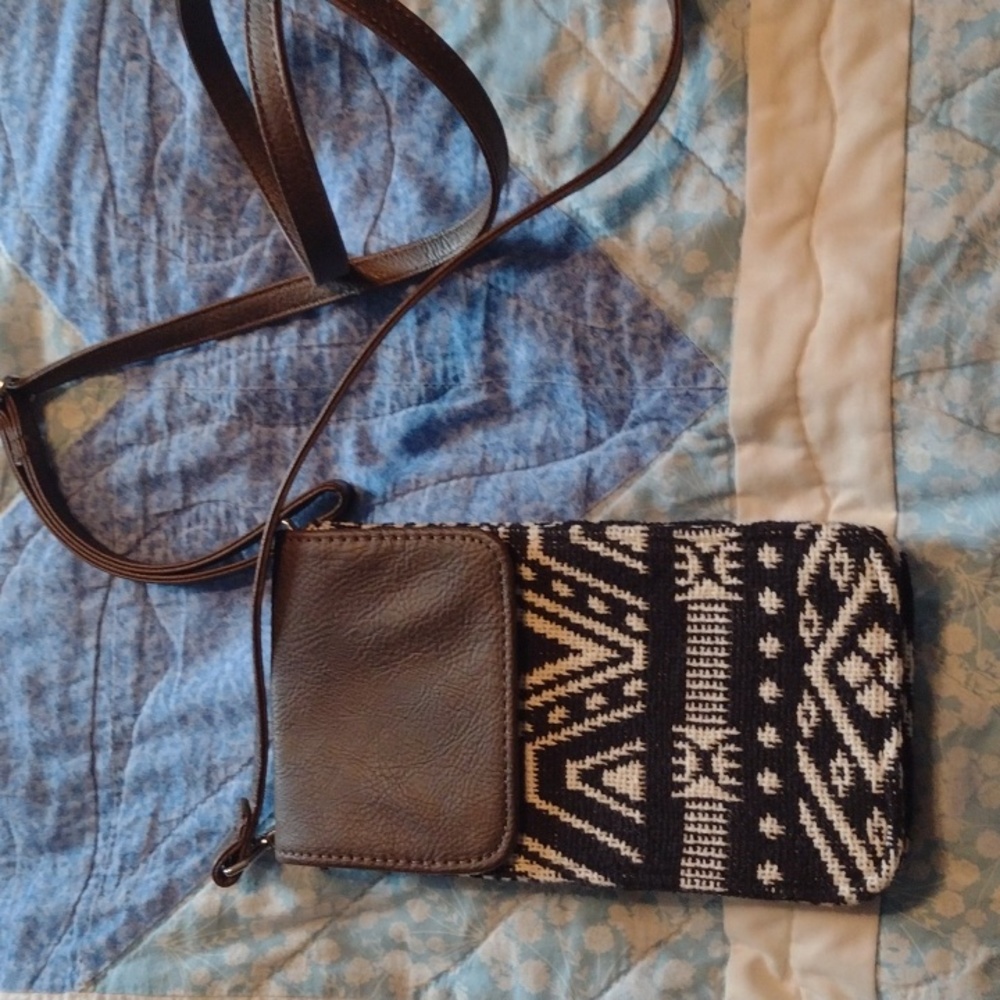 Thirty one womens crossbody purse